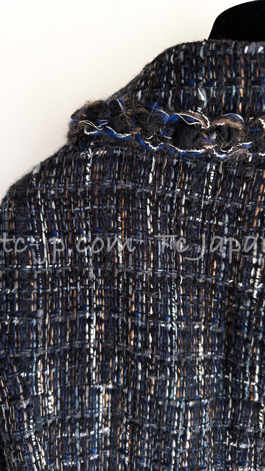 CHANEL 11A Navy Black CC Logo Buttons Trim Tweed Cardigan Jacket 36 42 シャネル ネイビー ブラック CCロゴボタン トリム ツイード カーディガン ジャケット 即発