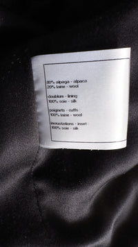 CHANEL 10A Black Alpaca Wool Gripox Buttons Jacket 38 シャネル ブラック アルパカ ウール グリポワ 宝石ボタン ペプラム ジャケット 即発