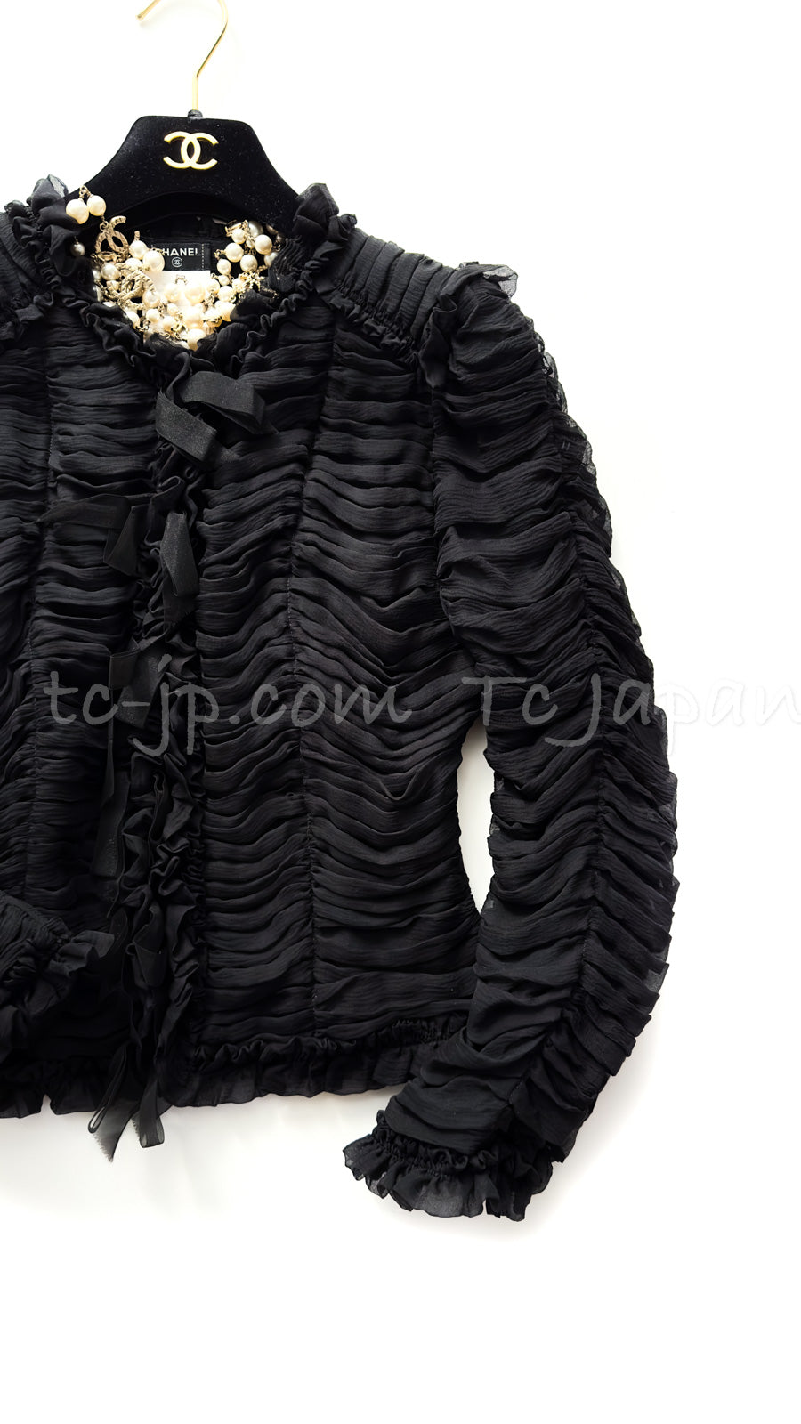 CHANEL 06A Black Ribbon Silk Penelope Cruz Cardigan Jacket Tops 38 40 44 シャネル ブラック リボン シルク ブラウス カーディガン ジャケット 即発