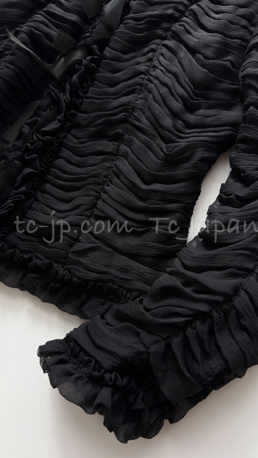 CHANEL 06A Black Ribbon Silk Penelope Cruz Cardigan Jacket Tops 38 40 44 シャネル ブラック リボン シルク ブラウス カーディガン ジャケット 即発