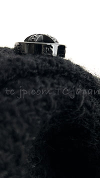 CHANEL 06A Black Wool 100 Tweed Jacket 38 シャネル ブラック ウール100% ツイード ジャケット シルク襟 即発