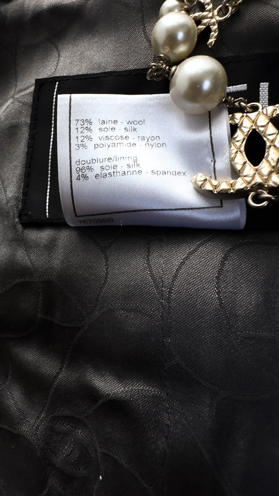 CHANEL 06A Gray Black Houndstooth Wool Silk Tweed Collarless Jacket 38 40 シャネル グレー ブラック 千鳥格子 ウール シルク ツイード ノーカラー ジャケット 即発