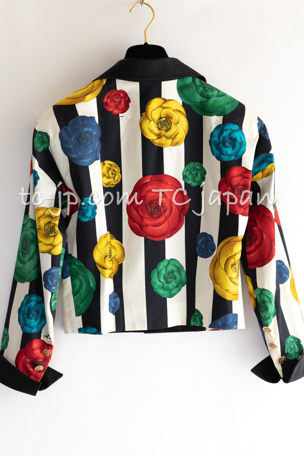 CHANEL 88S Vintage Black Bold Striped Camellia Print Cotton Runway Shirt Jacket 36 38 シャネル ヴィンテージ ブラック カラフル ストライプ カメリア コットン ランウェイ シャツ ジャケット 即発