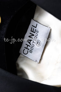 CHANEL 88S Vintage Black Bold Striped Camellia Print Cotton Runway Shirt Jacket 36 38 シャネル ヴィンテージ ブラック カラフル ストライプ カメリア コットン ランウェイ シャツ ジャケット 即発