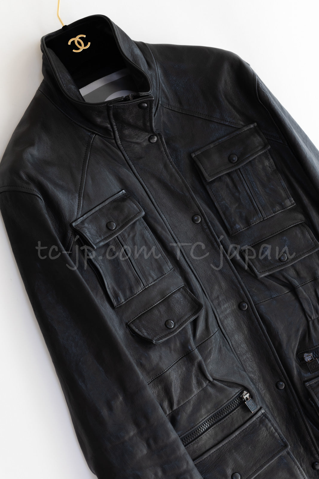 CHANEL 07A Black Lamb Skin Leather Blouson Half Coat Jacket 34 36 38 シャネル ブラック ラム スキン レザー ライダース ブルゾン ジャンバー ハーフ コート ジャケット 即発