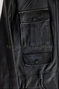 CHANEL 07A Black Lamb Skin Leather Blouson Half Coat Jacket 34 36 38 シャネル ブラック ラム スキン レザー ライダース ブルゾン ジャンバー ハーフ コート ジャケット 即発