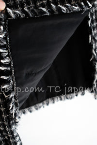 CHANEL 04PF Black Ivory Bow Ribbon Jacket Skirt 36 シャネル ブラック アイボリー リボン ツイード ジャケット スカート 即発