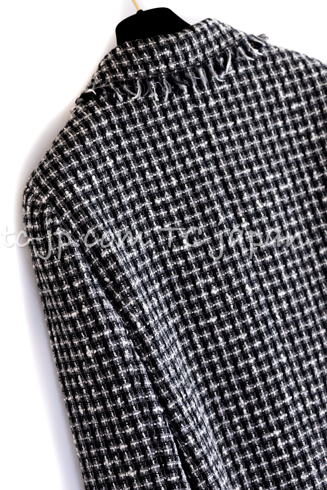 CHANEL 04PF Black Ivory Bow Ribbon Jacket Skirt 36 シャネル ブラック アイボリー リボン ツイード ジャケット スカート 即発