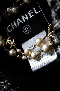 CHANEL 04PF Black Ivory Bow Ribbon Jacket Skirt 36 シャネル ブラック アイボリー リボン ツイード ジャケット スカート 即発