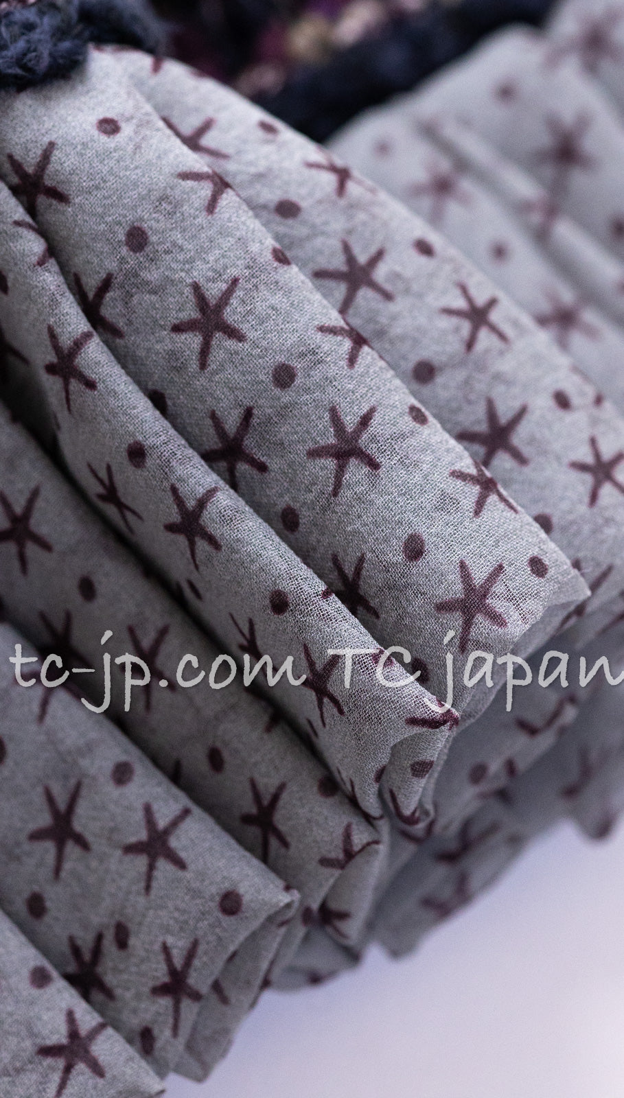CHANEL 12S Purple Gray Cotton Tweed Silk Star Pleated Ruffle Jacket 34 シャネル パープル グレー コットン ツイード シルク スター プリーツ ラッフル ノーカラー ジャケット 即発