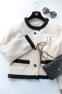 CHANEL 90S Vintage Ivory Black Braid Trim CC Ball Buttons Tweed Jacket 44 46 シャネル ヴィンテージ アイボリー ブラック ブレードトリム CCロゴ 手毬ボタン ツイード ジャケット 即発
