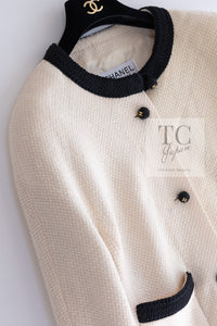 CHANEL 90S Vintage Ivory Black Braid Trim CC Ball Buttons Tweed Jacket 44 46 シャネル ヴィンテージ アイボリー ブラック ブレードトリム CCロゴ 手毬ボタン ツイード ジャケット 即発
