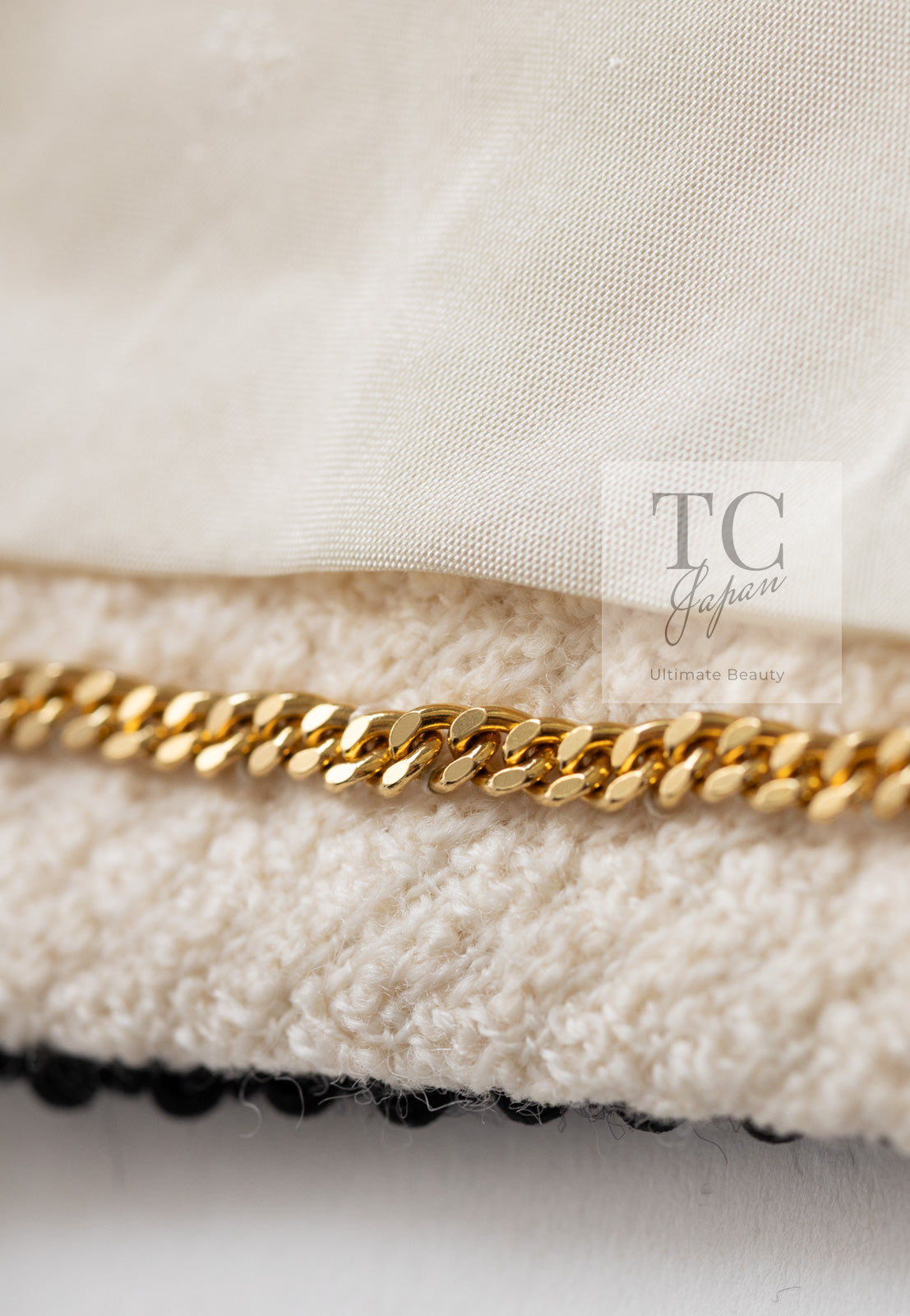 CHANEL 90S Vintage Ivory Black Braid Trim CC Ball Buttons Tweed Jacket 44 46 シャネル ヴィンテージ アイボリー ブラック ブレードトリム CCロゴ 手毬ボタン ツイード ジャケット 即発