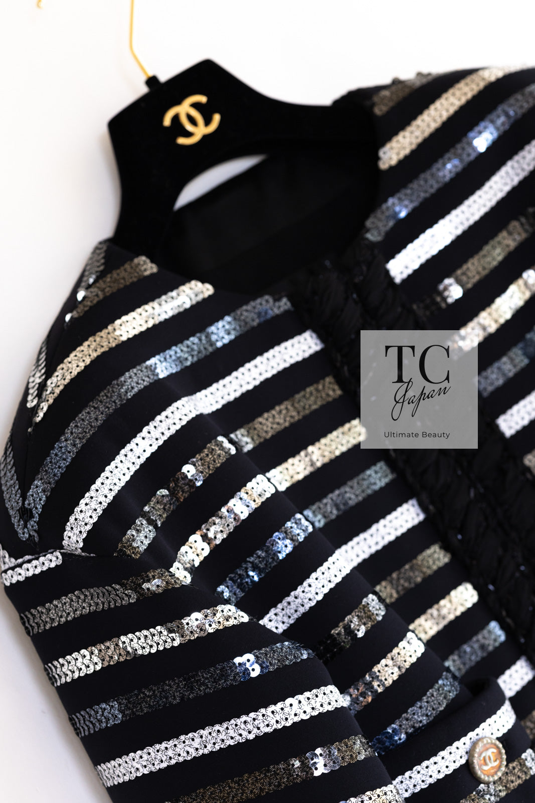 CHANEL 22C Black Sequin Glitter Stretch Jersey Jacket 38 40 42 シャネル ブラック スパンコール グリッター ストレッチ ジャージー ノーカラー ジャケット 即発