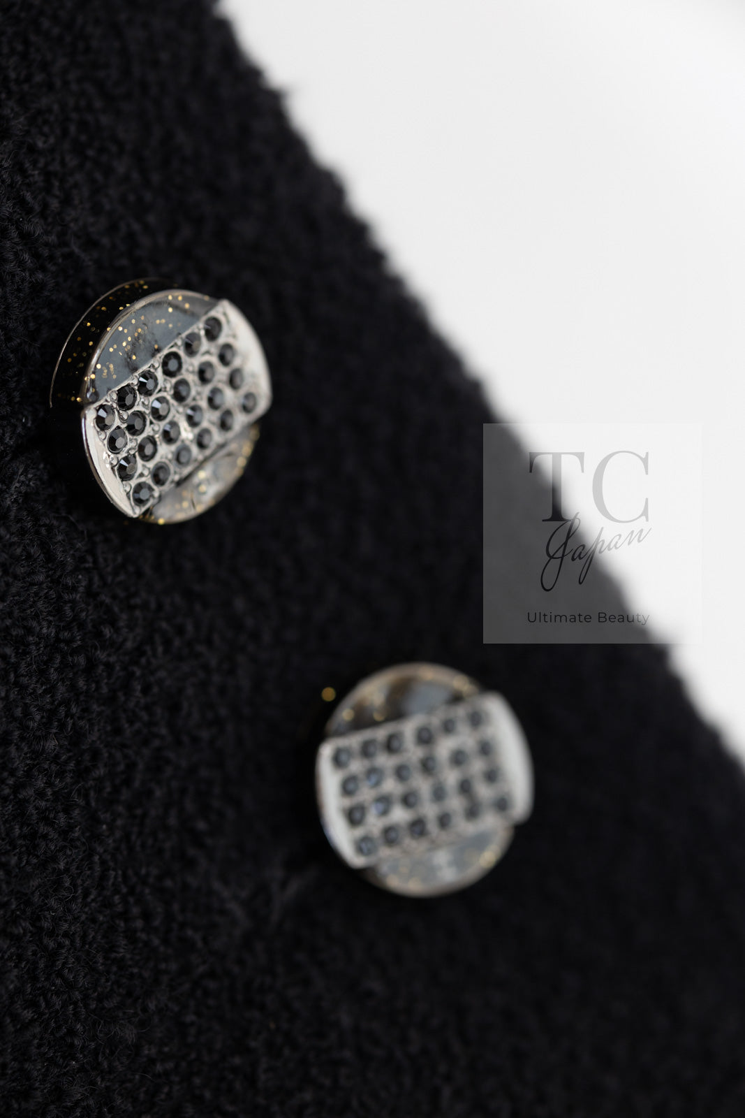 CHANEL 12C Black Rhinestone CC Buttons Wool Tweed Jacket 36 シャネル ブラック ラインストーン CC ボタン ウール ツイード ジャケット 即発