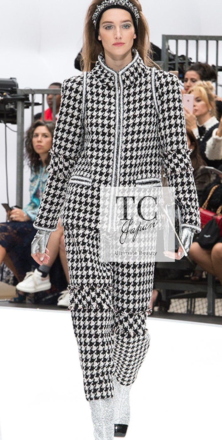 CHANEL 17A Black Ivory Houndstooth Zipper Jacket 36 38 シャネル ブラック アイボリー 千鳥格子 ジッパー ジャケット 即発