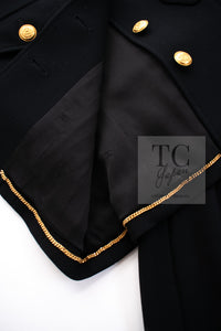 CHANEL 96A Vintage Black Wool 100 Gold CC Logo Buttons Military Jacket Skirt Suit 36 シャネル ヴィンテージ ブラック ウール 100% ゴールド CC ロゴ ボタン ミリタリー ジャケット スカート スーツ 即発