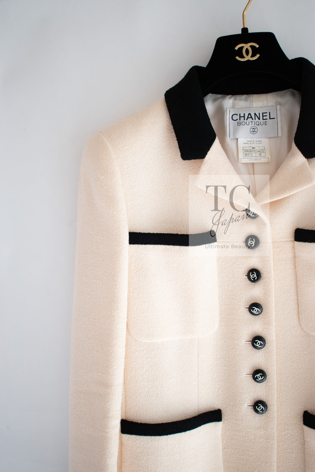 CHANEL 96S Creme Ivory Black Trim Wool Tweed Jacket 42 シャネル クリーム アイボリー ブラック トリム ウール ツイード ジャケット 即発