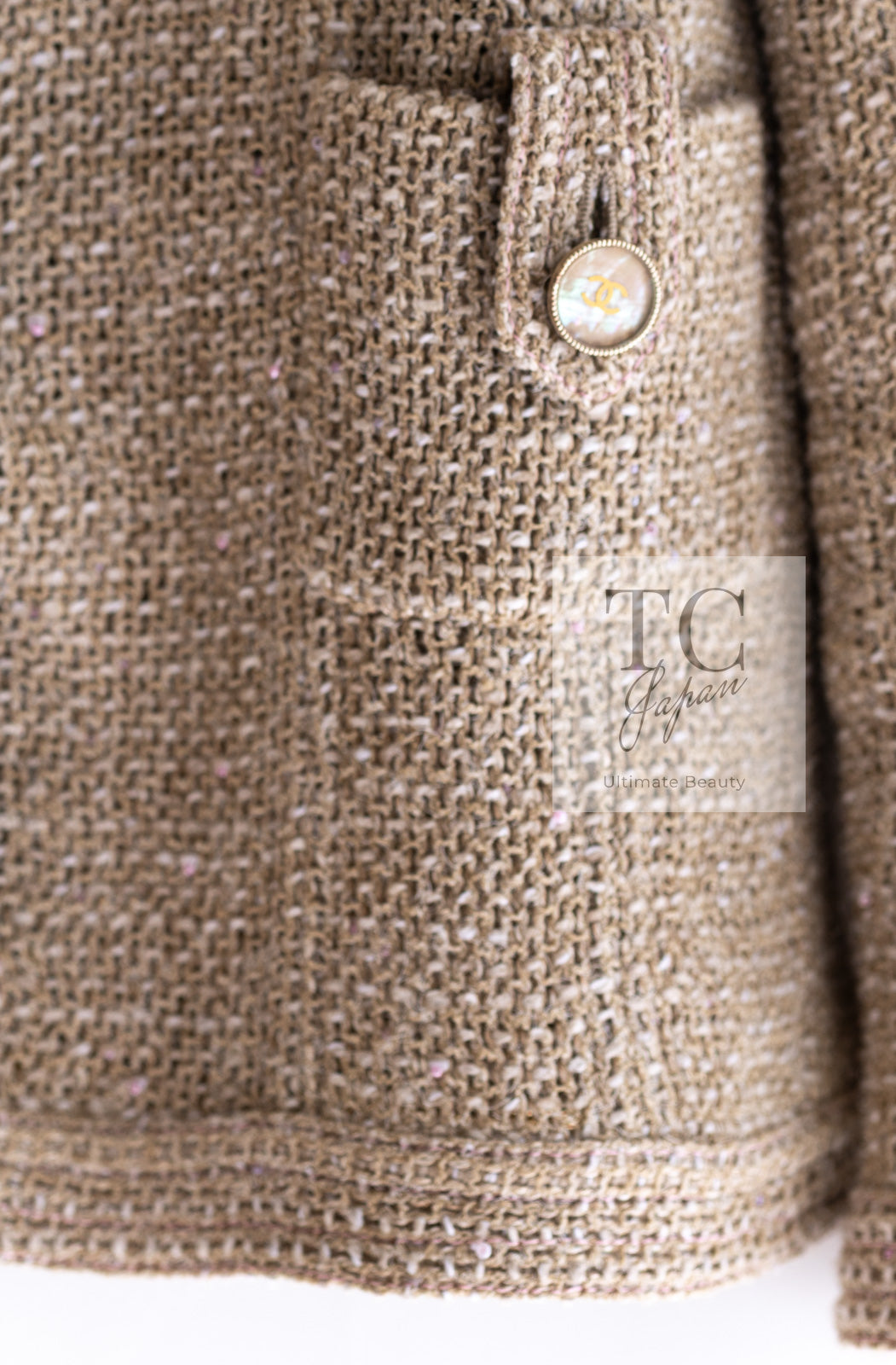 CHANEL 16C Beige CC Pearl Buttons Cotton Collarless Jacket 36 38 シャネル 一番人気 ベージュ CC パール ボタン コットン ノーカラー ジャケット 即発