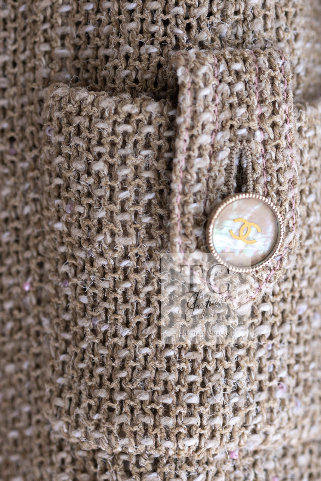 CHANEL 16C Beige CC Pearl Buttons Cotton Collarless Jacket 36 38 シャネル 一番人気 ベージュ CC パール ボタン コットン ノーカラー ジャケット 即発