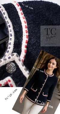 CHANEL 18PA Dark Navy Red Ivory Tricolor Braid Trim Wool Tweed Jacket Coat 38 シャネル ダーク ネイビー レッド アイボリー トリコロール ブレード トリム ウール ジャケット コート 即発