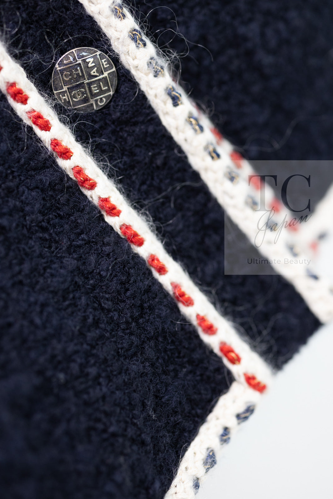 CHANEL 18PA Dark Navy Red Ivory Tricolor Braid Trim Wool Tweed Jacket Coat 38 シャネル ダーク ネイビー レッド アイボリー トリコロール ブレード トリム ウール ジャケット コート 即発