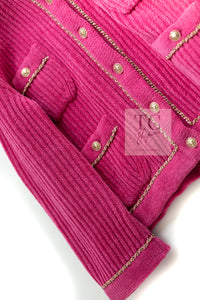 CHANEL 22PA Pink Knit CC Logo Buttons Chain Trim Cardigan Jacket 34 36 38 シャネル ピンク ニット ココ ボタン チェーントリム カーディガン ジャケット 即発