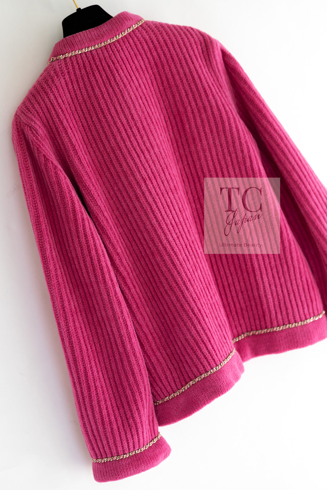 CHANEL 22PA Pink Knit CC Logo Buttons Chain Trim Cardigan Jacket 34 36 38 シャネル ピンク ニット ココ ボタン チェーントリム カーディガン ジャケット 即発