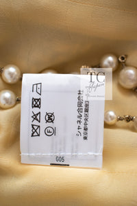 CHANEL 22PS Yellow Black Lion Button Double Jacket 38 40 シャネル イエロー ブラック ライオン ボタン ダブル ジャケット 即発