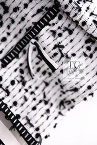 CHANEL 95C Vintage White Black Ribbon Tweed Jacket 34 シャネル ヴィンテージ ホワイト ブラック リボン ツイード ジャケット 即発