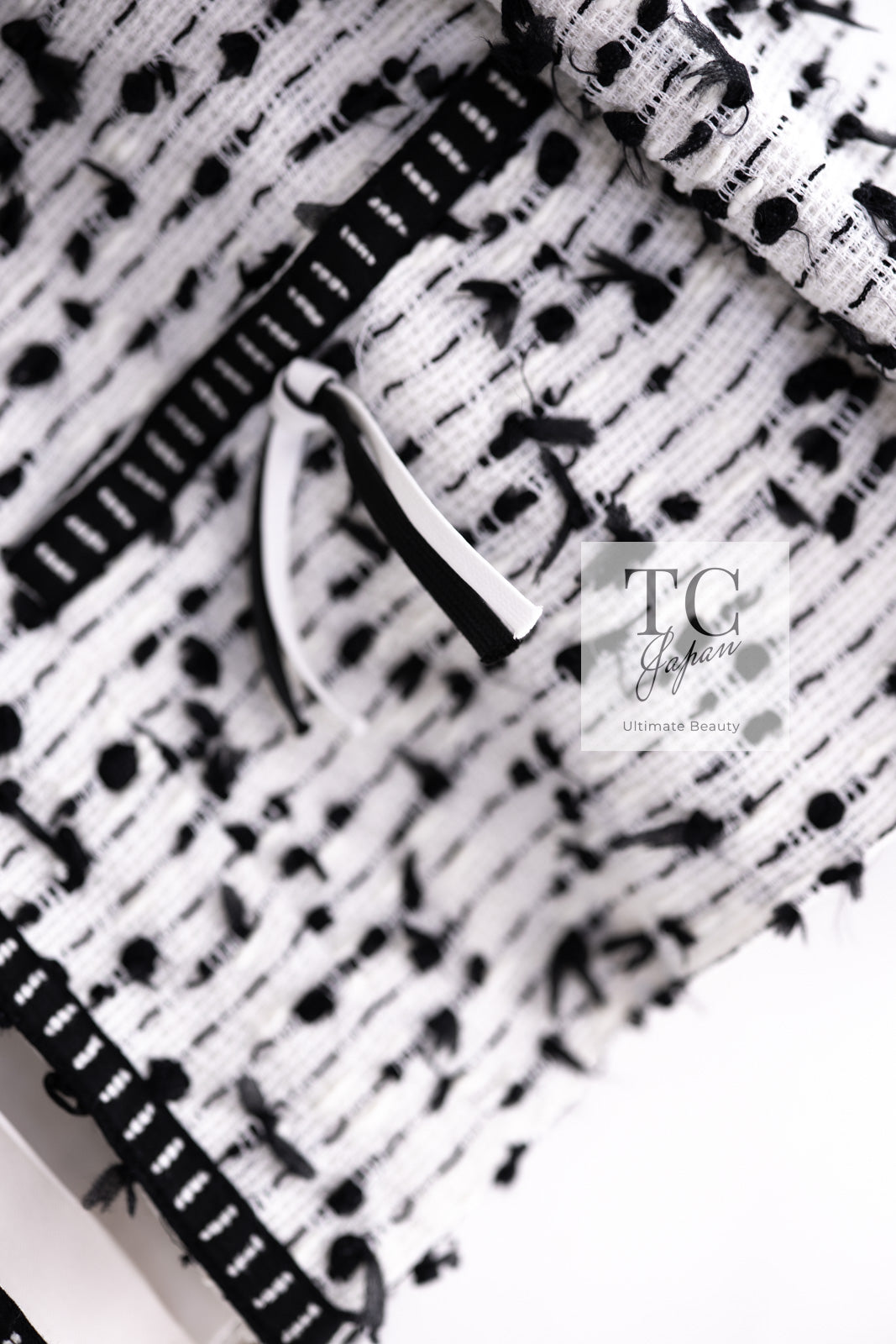 CHANEL 95C Vintage White Black Ribbon Tweed Jacket 34 シャネル ヴィンテージ ホワイト ブラック リボン ツイード ジャケット 即発