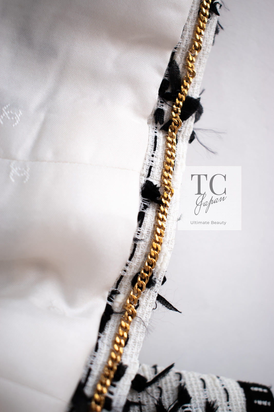 CHANEL 95C Vintage White Black Ribbon Tweed Jacket 34 シャネル ヴィンテージ ホワイト ブラック リボン ツイード ジャケット 即発