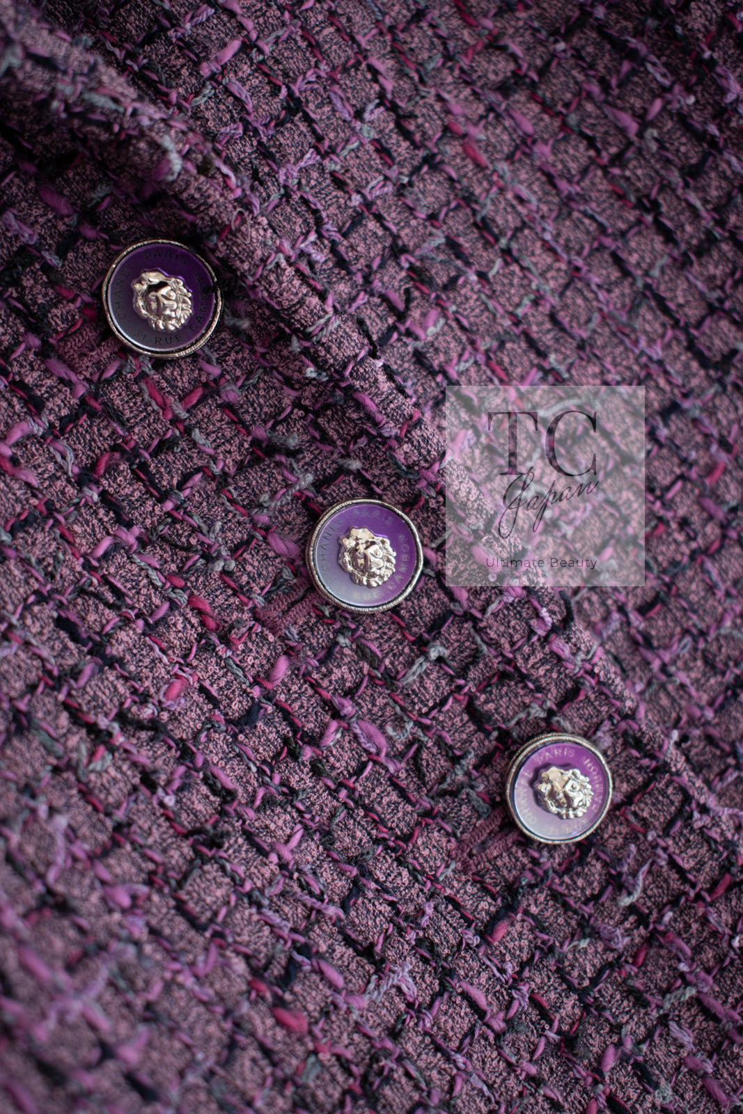 CHANEL 22PS Purple Lion Button Wool Cotton Tweed Jacket 38 シャネル パープル ライオン ボタン ウール コットン ツイード ジャケット 即発