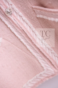 CHANEL 09A Pale Pink Apricot Wool Mohair Collarless Tweed Jacket 34 シャネル ペイル ピンク アプリコット ウール モヘア ノーカラー ツイード ジャケット 即発