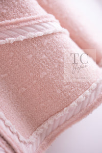 CHANEL 09A Pale Pink Apricot Wool Mohair Collarless Tweed Jacket 34 シャネル ペイル ピンク アプリコット ウール モヘア ノーカラー ツイード ジャケット 即発