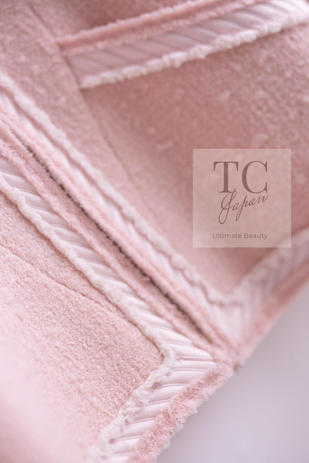 CHANEL 09A Pale Pink Apricot Wool Mohair Collarless Tweed Jacket 34 シャネル ペイル ピンク アプリコット ウール モヘア ノーカラー ツイード ジャケット 即発