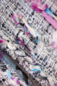 CHANEL 07C White Gray Graffiti CC Logo Tweed Jacket 38 40 42 シャネル ホワイト グレー グラフィティ ロゴ ツイード ジャケット 即発