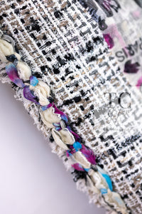 CHANEL 07C White Gray Graffiti CC Logo Tweed Jacket 38 40 42 シャネル ホワイト グレー グラフィティ ロゴ ツイード ジャケット 即発