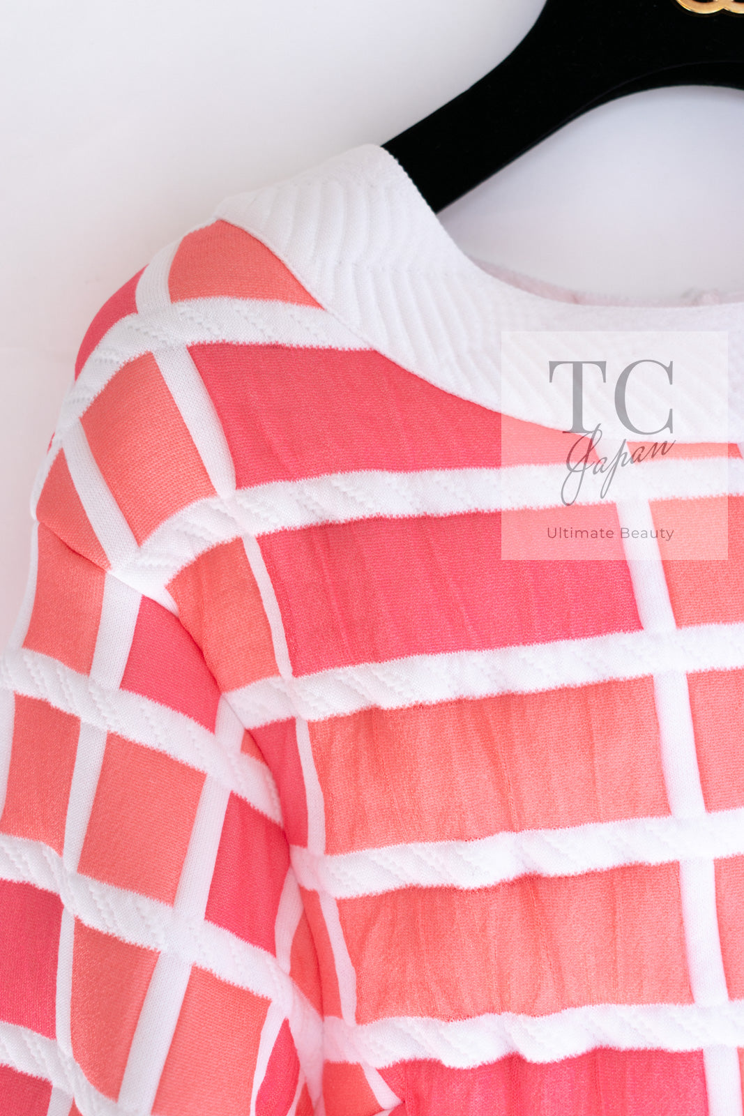 CHANEL 13C Light Pink White Quilted Pearl Button Sweater Tops 34 シャネル ライトピンク ホワイト キルティング パールボタン セーター トップス 即発