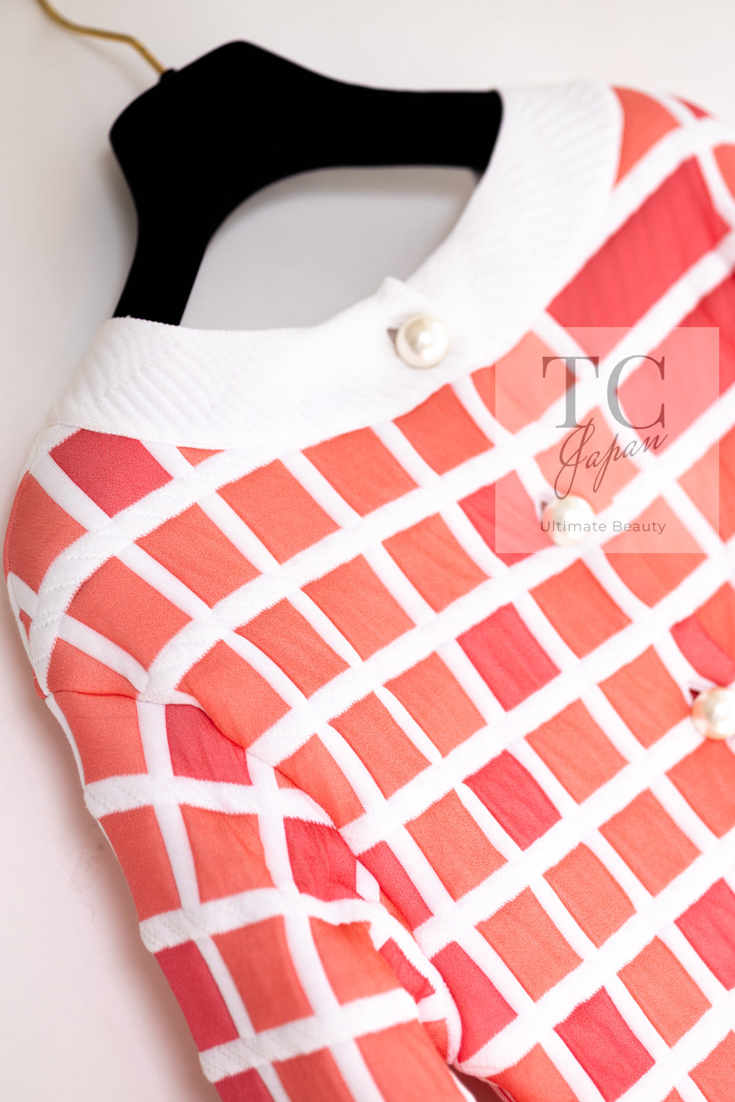 CHANEL 13C Light Pink White Quilted Pearl Button Sweater Tops 34 シャネル ライトピンク ホワイト キルティング パールボタン セーター トップス 即発