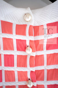 CHANEL 13C Light Pink White Quilted Pearl Button Sweater Tops 34 シャネル ライトピンク ホワイト キルティング パールボタン セーター トップス 即発