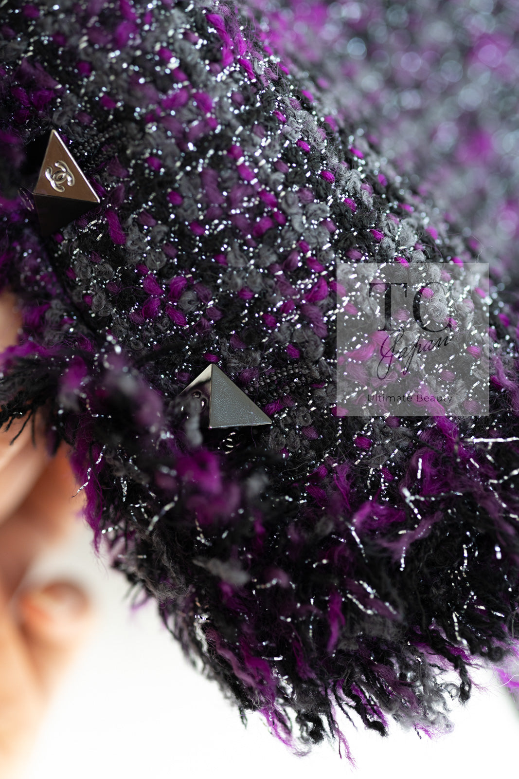 CHANEL 03A Purple Black Metallic Wool Tweed Jacket Skirt Suit 38 シャネル パープル ブラック ウール ツイード ジャケット スカート スーツ 即発