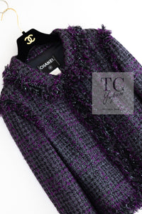 CHANEL 03A Purple Black Metallic Wool Tweed Jacket Skirt Suit 38 シャネル パープル ブラック ウール ツイード ジャケット スカート スーツ 即発