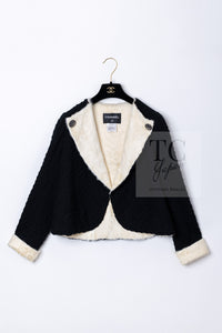CHANEL 09A Black Ivory Wool Lamb Fur Lining Jacket 36 38 シャネル ブラック アイボリー ウール ラム ファー ライニング ジャケット 即発