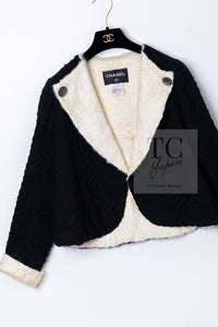 CHANEL 09A Black Ivory Wool Lamb Fur Lining Jacket 36 38 シャネル ブラック アイボリー ウール ラム ファー ライニング ジャケット 即発