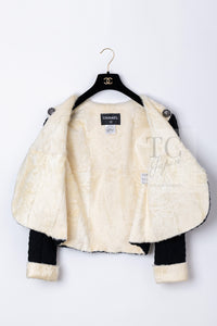 CHANEL 09A Black Ivory Wool Lamb Fur Lining Jacket 36 38 シャネル ブラック アイボリー ウール ラム ファー ライニング ジャケット 即発
