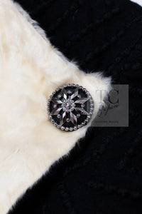 CHANEL 09A Black Ivory Wool Lamb Fur Lining Jacket 36 38 シャネル ブラック アイボリー ウール ラム ファー ライニング ジャケット 即発