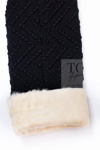 CHANEL 09A Black Ivory Wool Lamb Fur Lining Jacket 36 38 シャネル ブラック アイボリー ウール ラム ファー ライニング ジャケット 即発