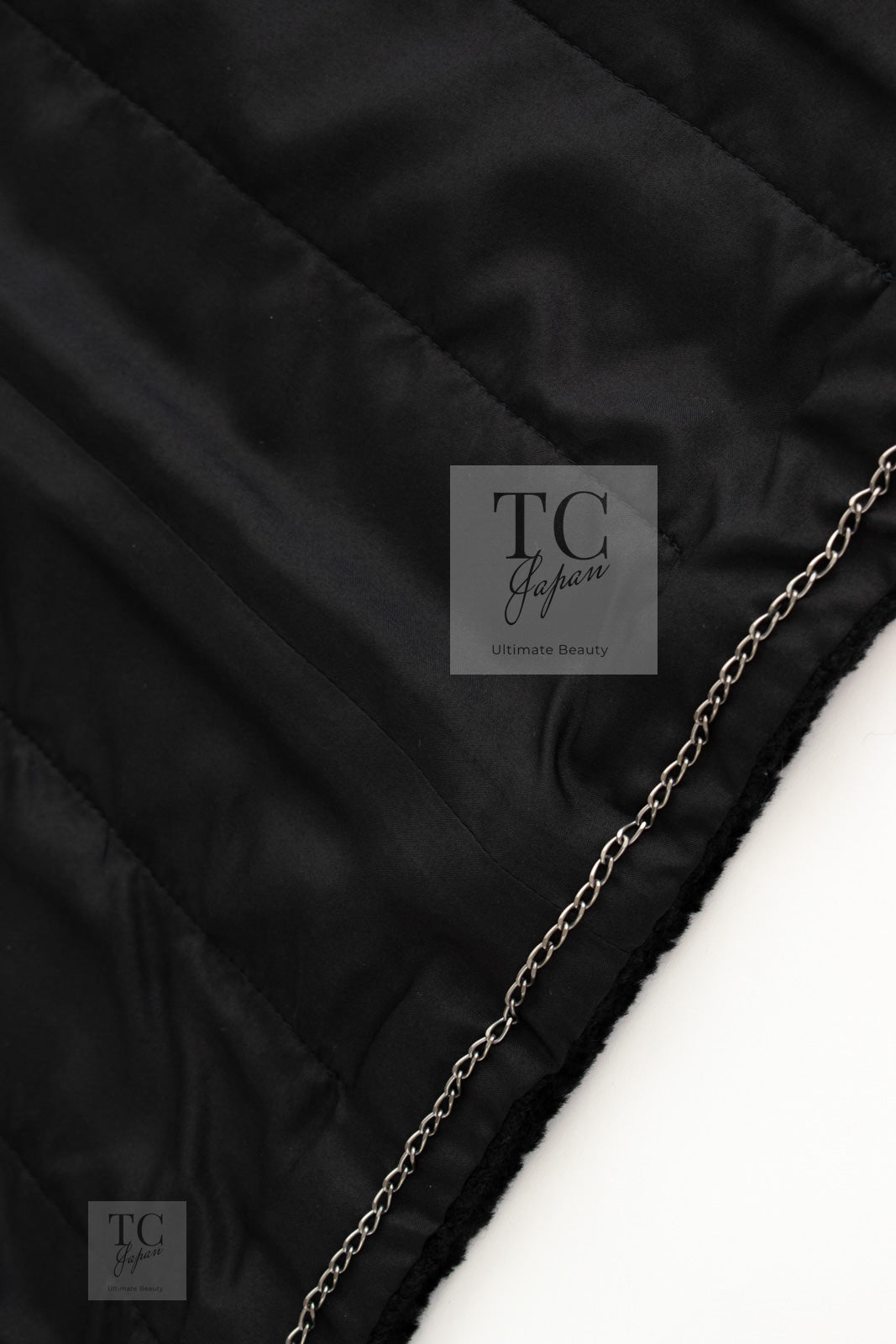 CHANEL 09PF Black Red Trim Moscow Wool Tweed Jacket 34 40 42 シャネル ブラック レッド トリム ロマノフ ウール ツイード ジャケット 即発