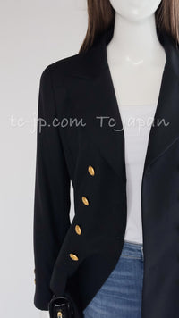 CHANEL 96A Vintage Black Wool 100 Gold CC Logo Buttons Jacket 38 シャネル ヴィンテージ ブラック ウール100% ゴールド CCボタン ジャケット 即発